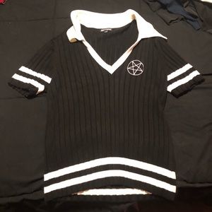 Hot Topic The Craft pentagram shirt size medium